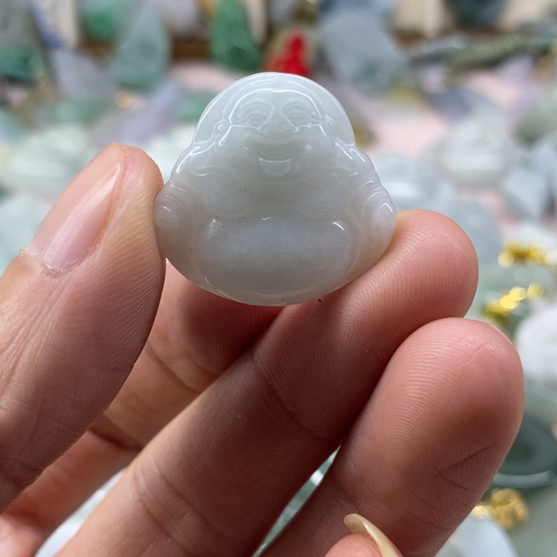 颈饰未镶嵌翡翠天然