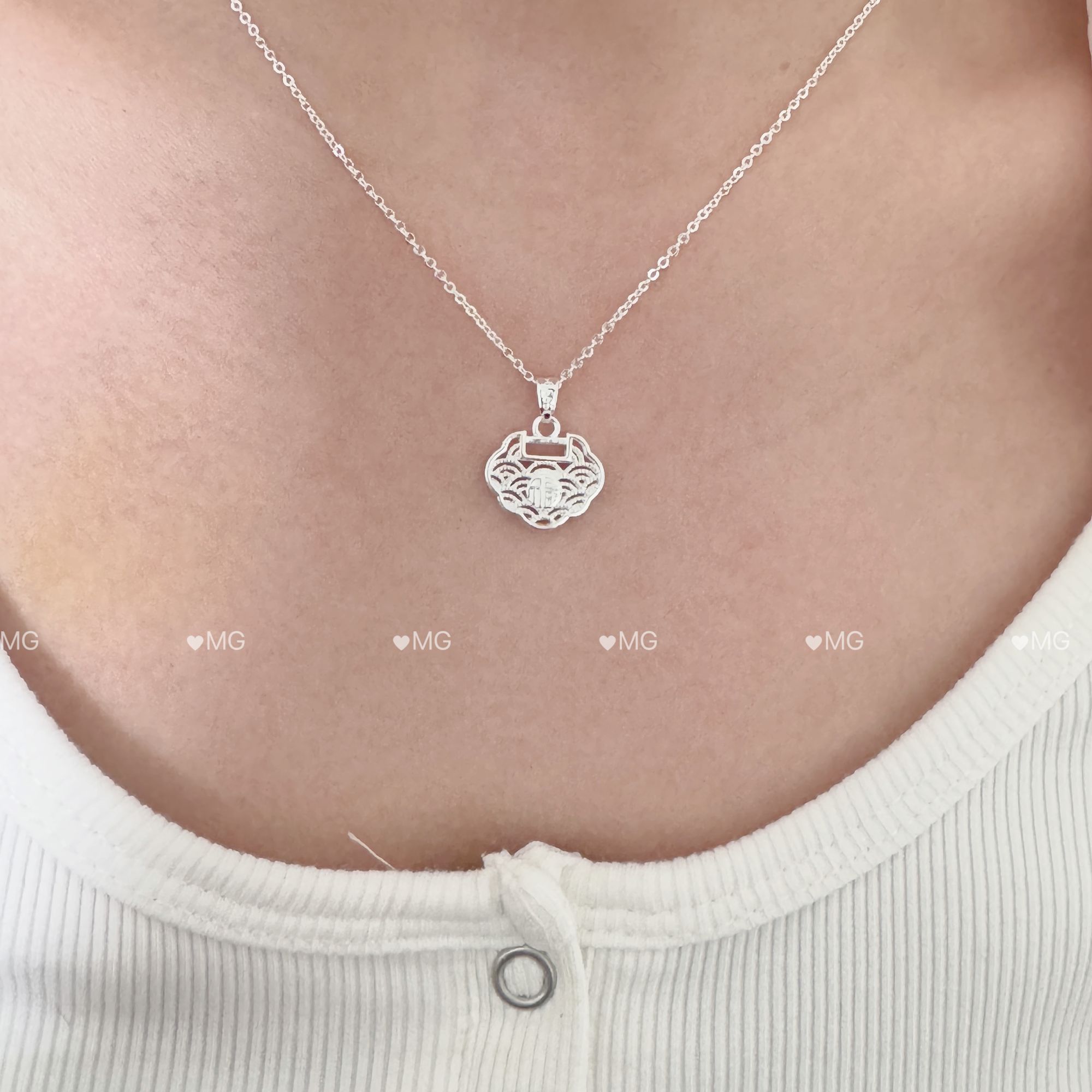 通体  999银款  H265福牌银色平安锁项链/浮雕工艺