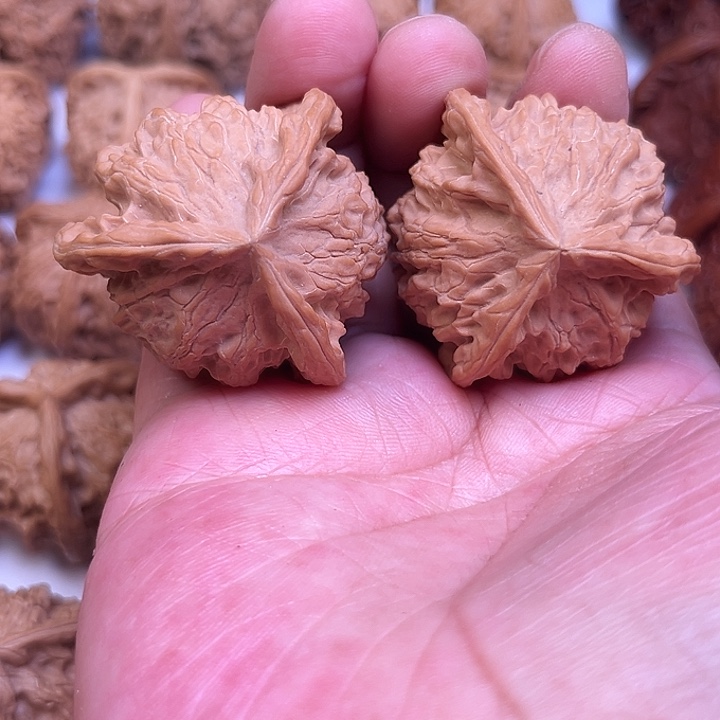 文玩核桃吊坠我想要