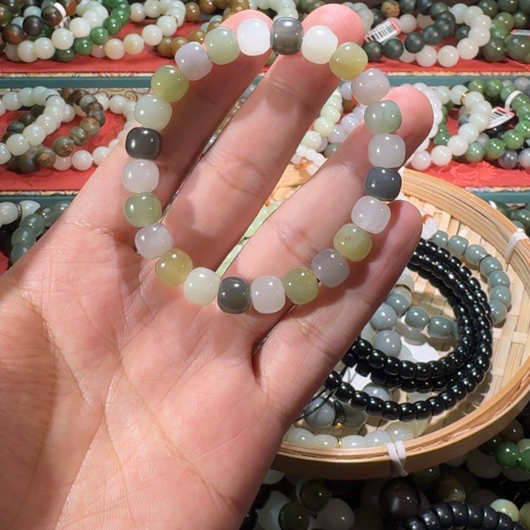 和田玉（糖玉）未镶嵌手链