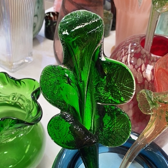 琉璃花瓶高40厘米