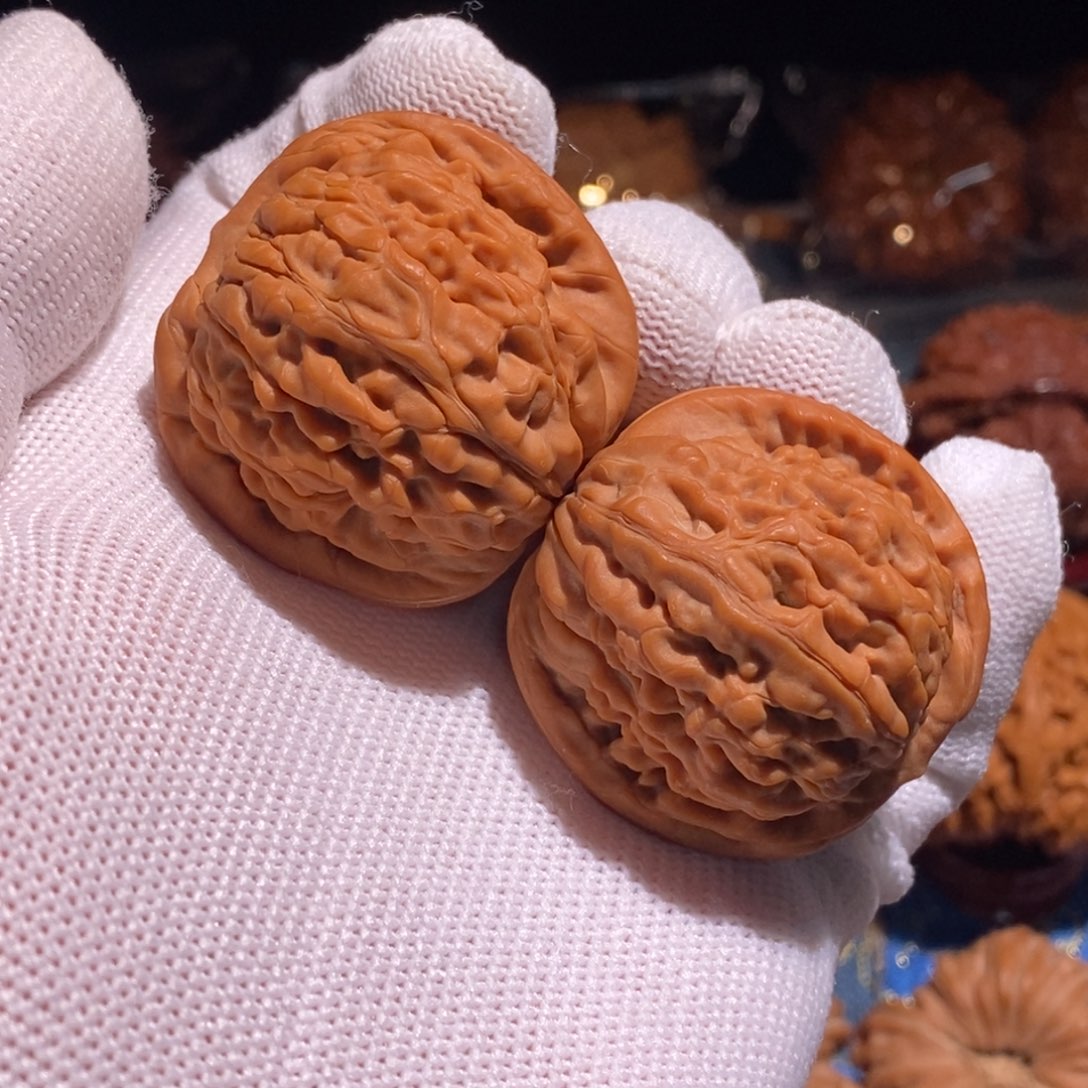 文玩核桃吊坠39莲花