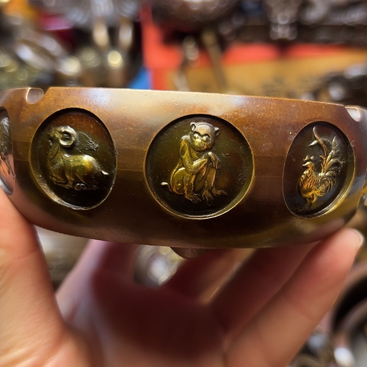 精美铜器摆件下单