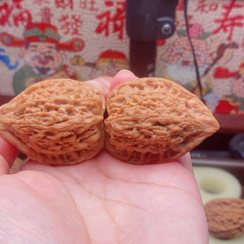 【闪购商品】吊坠文玩核桃抱***?36尺吸血鬼