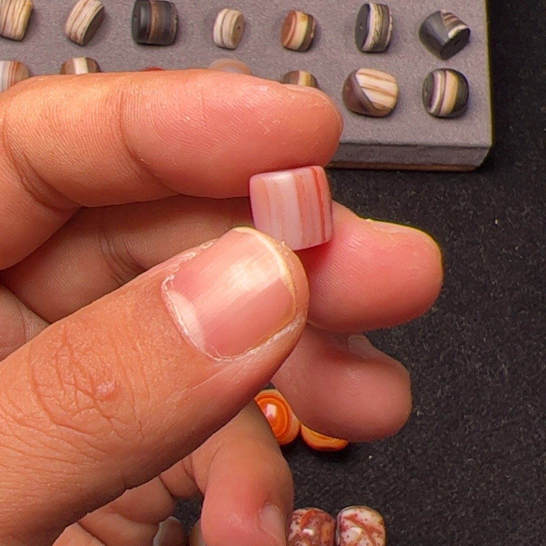 阳***°玛瑙/玉髓未镶嵌配饰