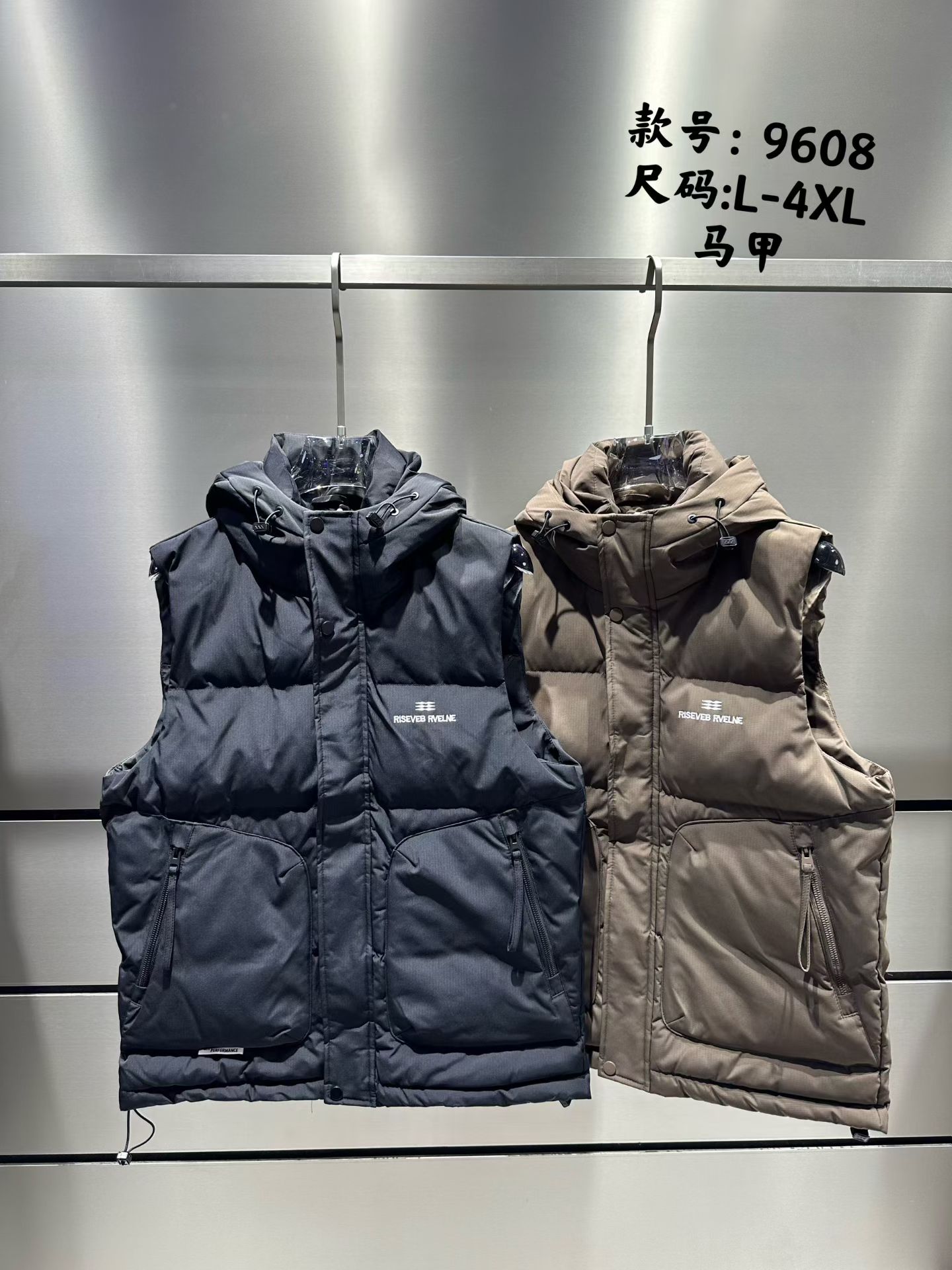 9608秋冬立领羽绒马甲潮流潮牌痞帅工装马甲外穿保暖背心无袖坎肩