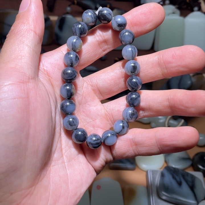 和田玉手链卡10未镶嵌烟**圈