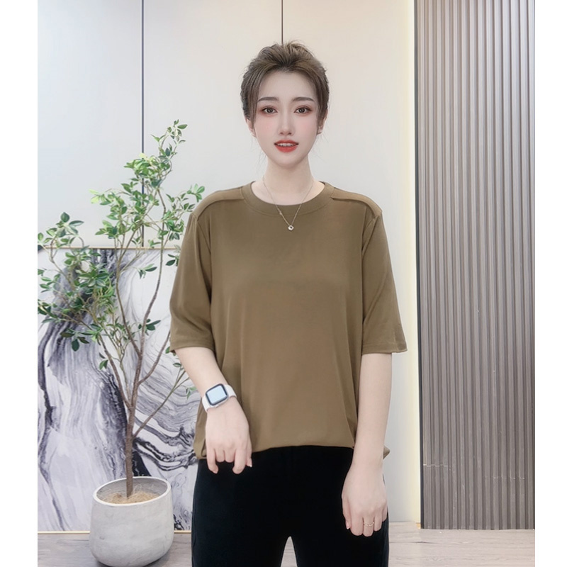 加大码女装简约纯色百搭圆领中袖打底衫夏季宽松遮肉休闲T恤200斤
