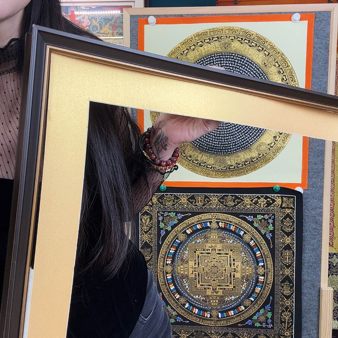 嘿***嘿装裱画尼泊尔补差价框子