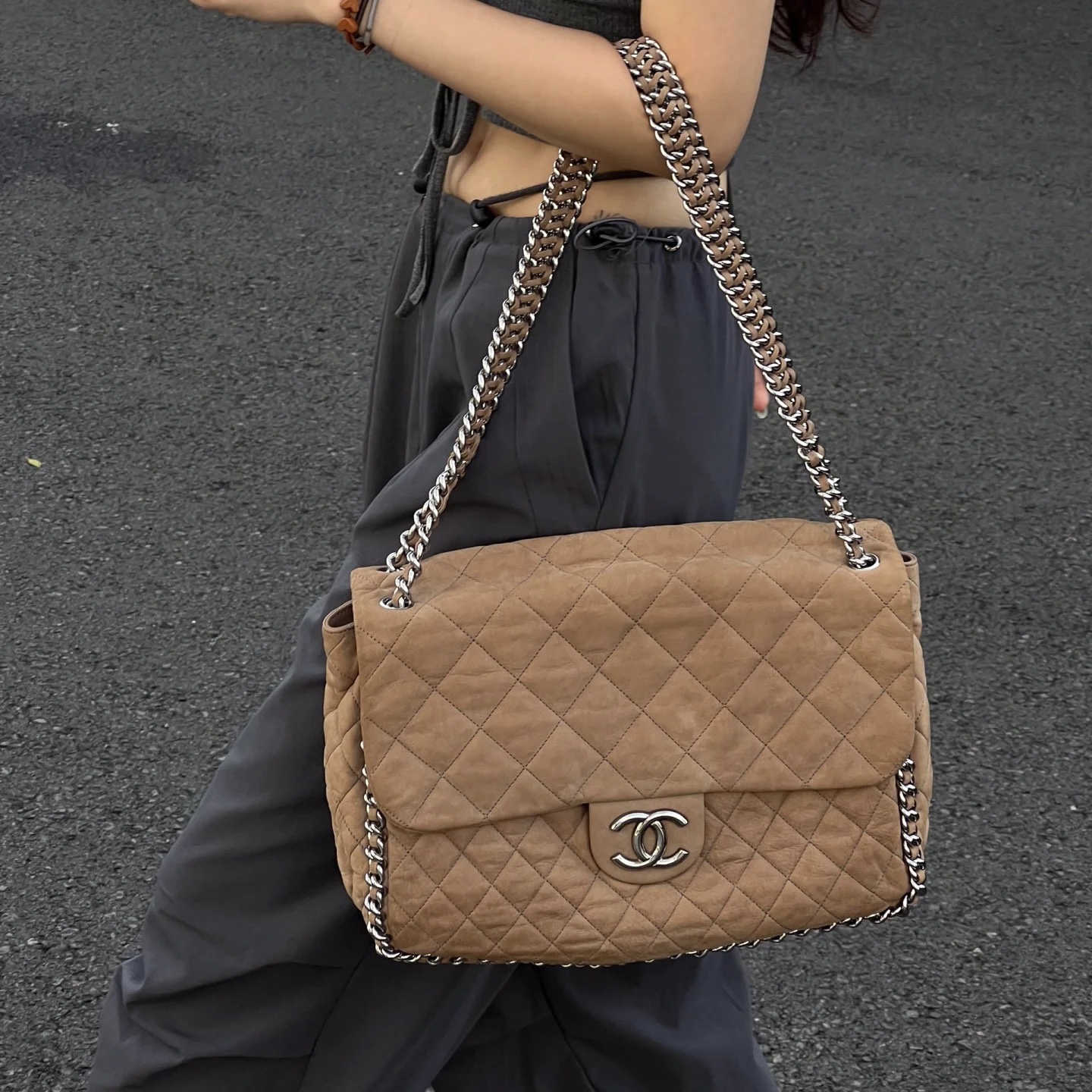 95新 Chanel/香奈儿 奶茶色麂皮CF滚边链条机场包底长33 14开