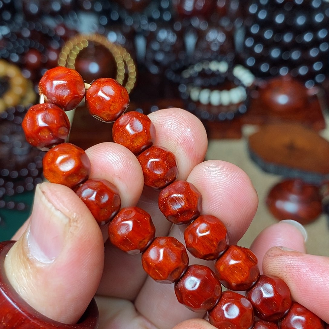 檀香紫檀（小叶紫檀）?****?