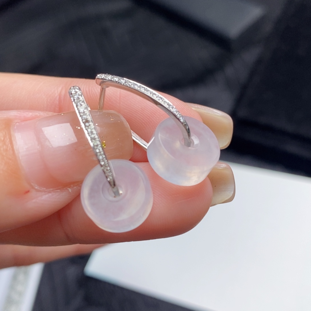 翡翠18K金镶嵌耳饰高冰小路路通➕渐变单排耳扣