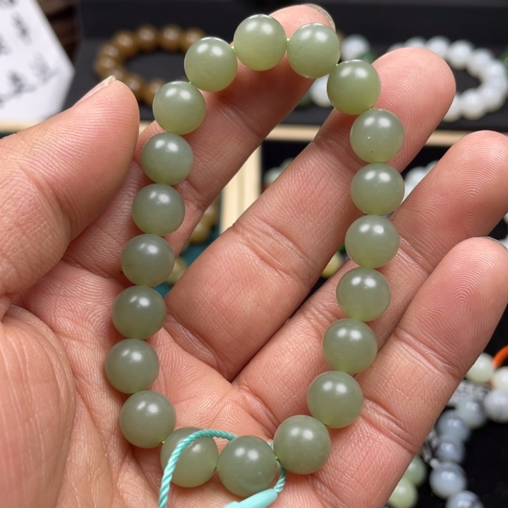 和田玉手串未镶嵌