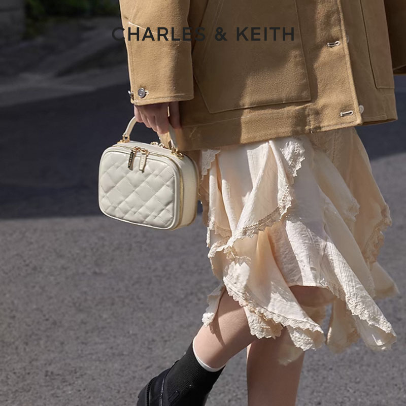 CHARLES & KEITH【圣诞送礼】千金风菱格手提斜挎盒子包女80671707