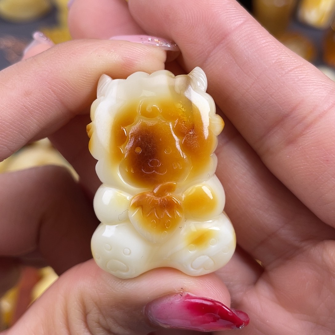 琥珀裸石未镶嵌蜜蜡