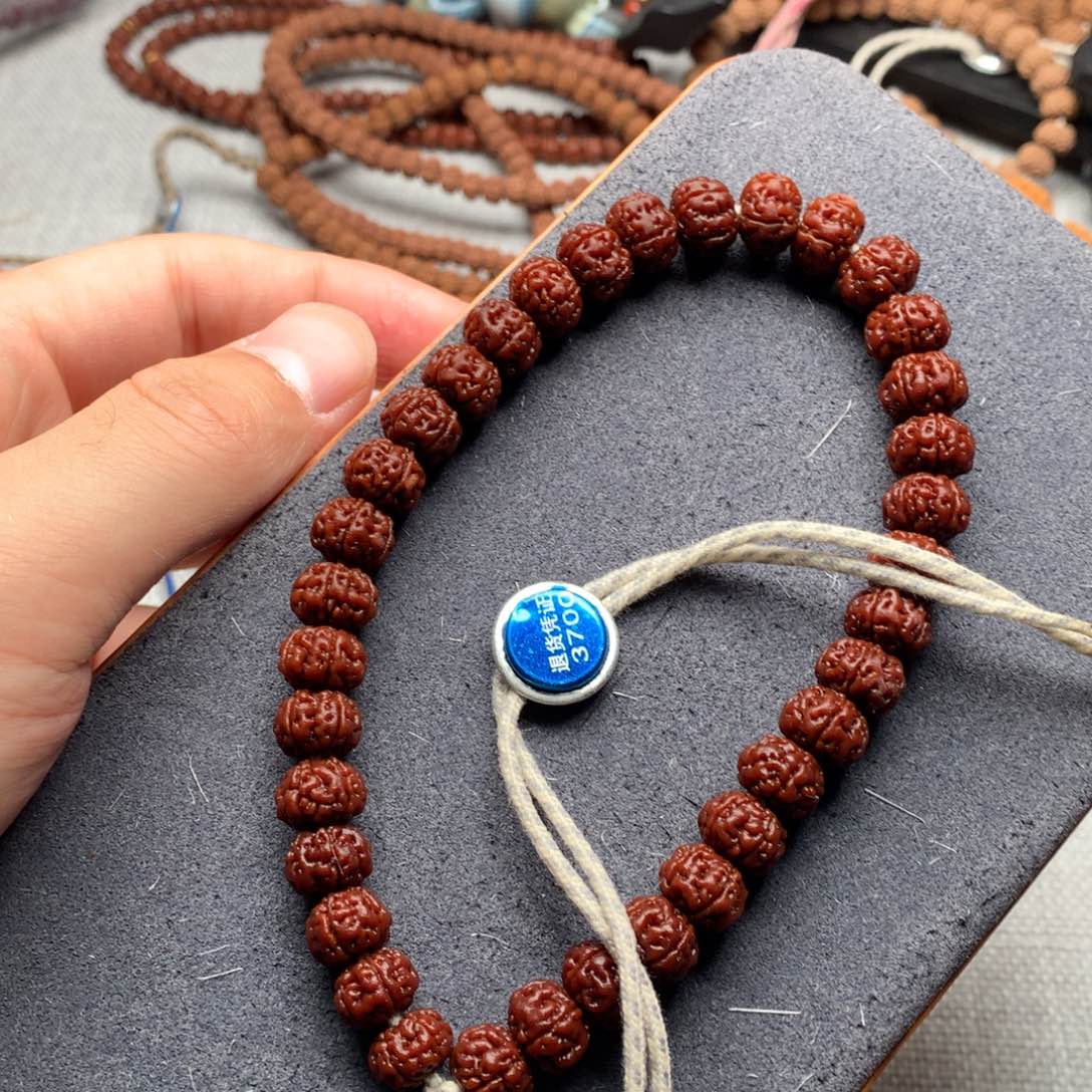 金刚菩提吊坠?*哥老树王