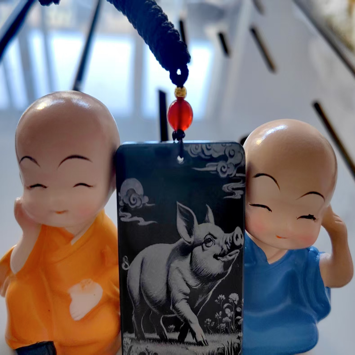 新疆和田玉吊坠十二生肖守护神双面激光雕刻