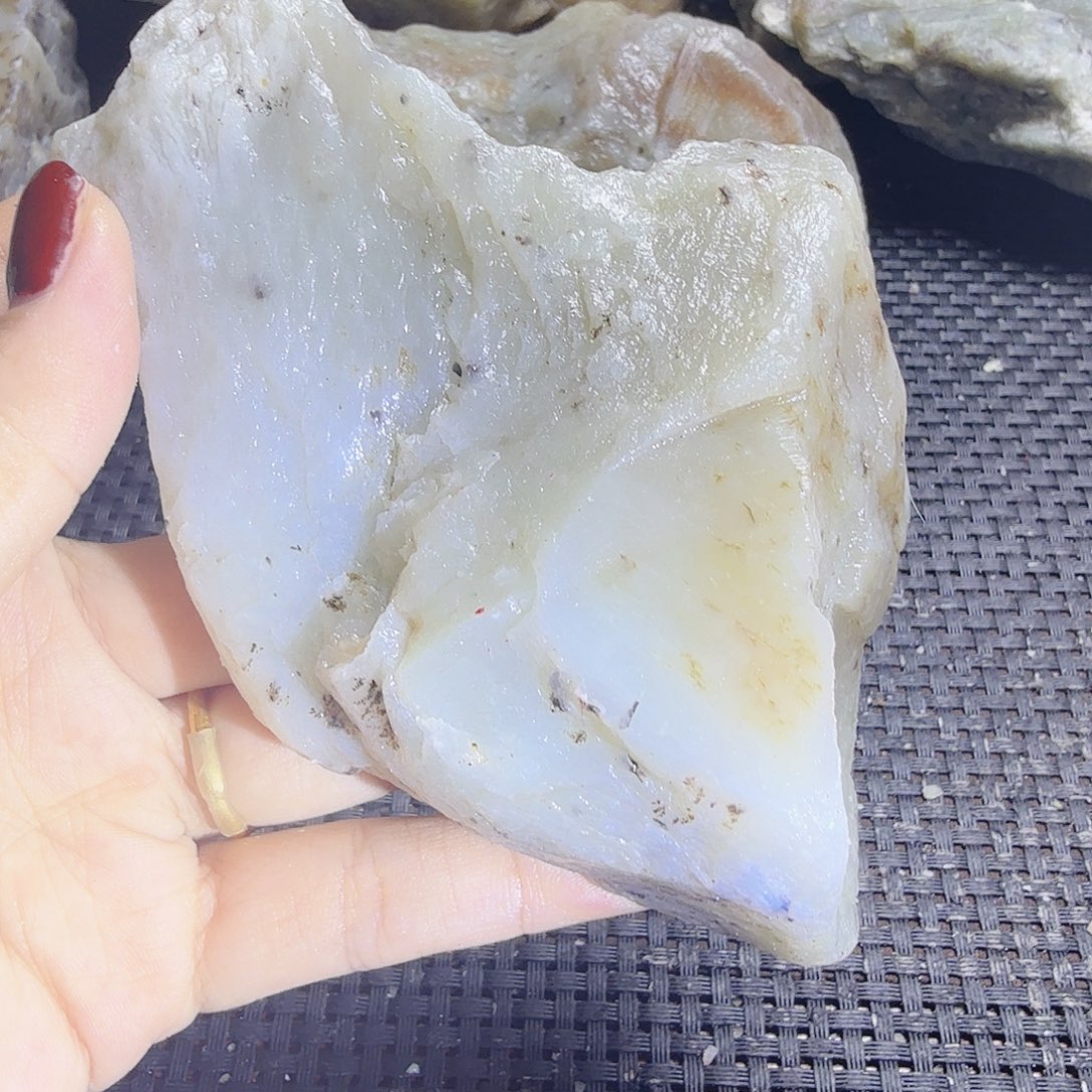 和田玉（糖玉）未镶嵌珠宝半成品