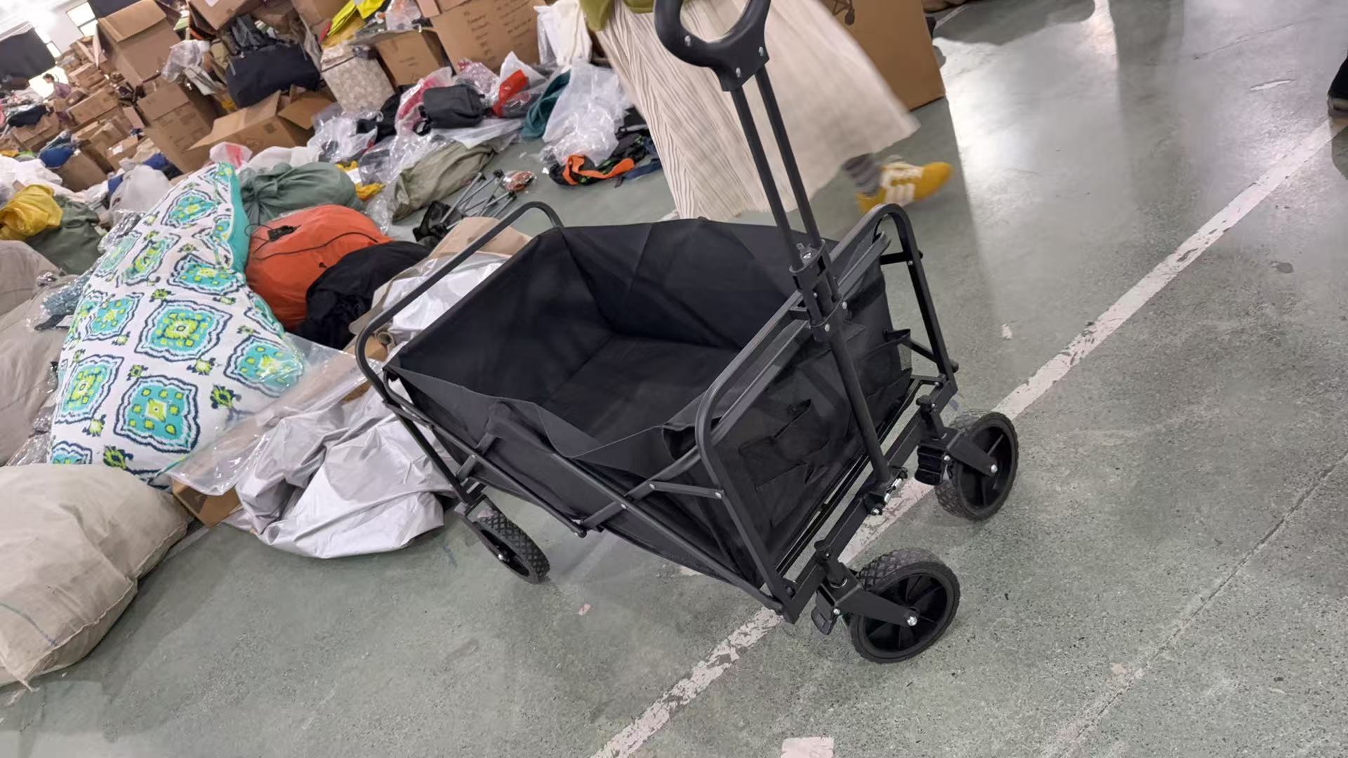 黑色带刹车款户外露营车野营神器可折叠 45*80