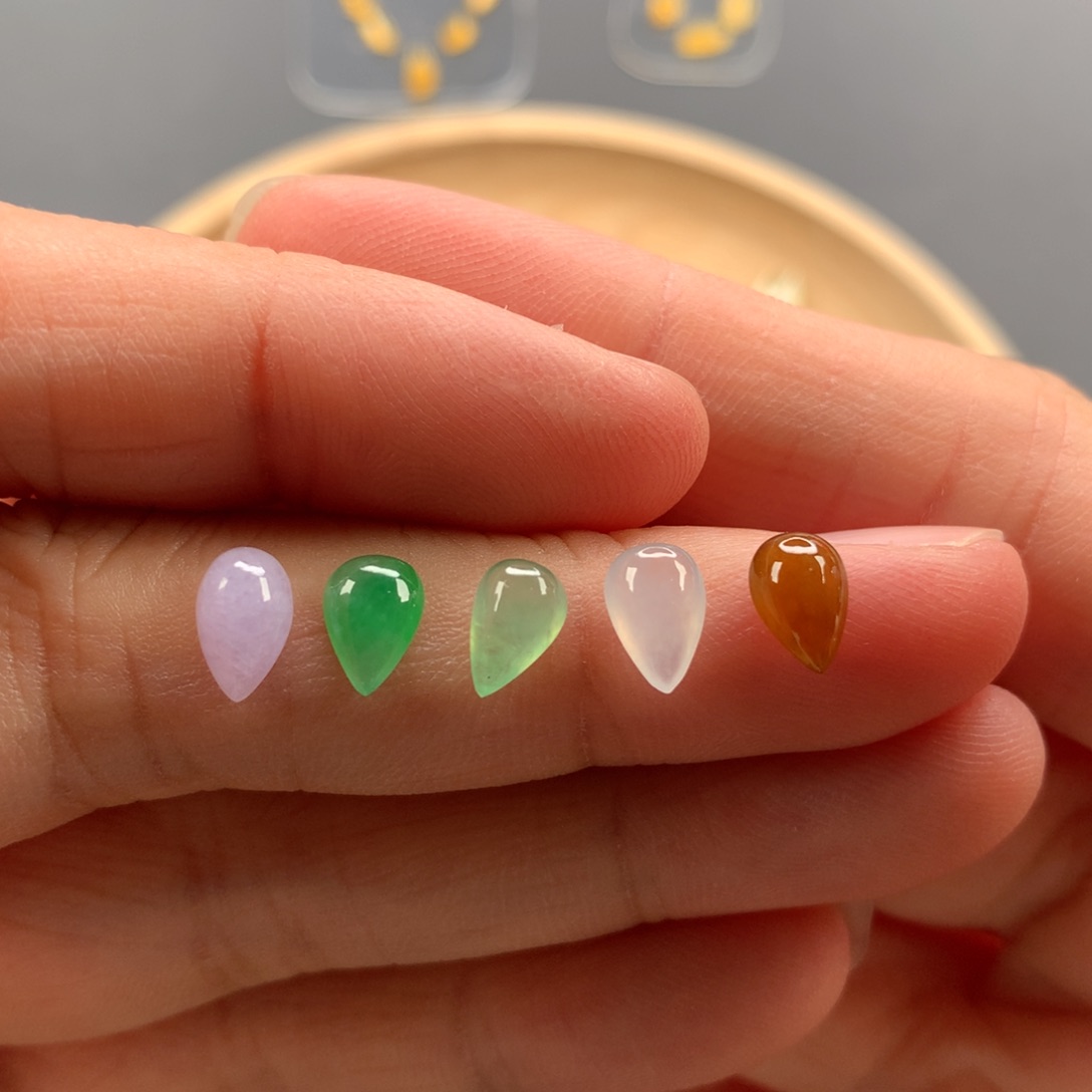 裸石翡翠翡翠水滴