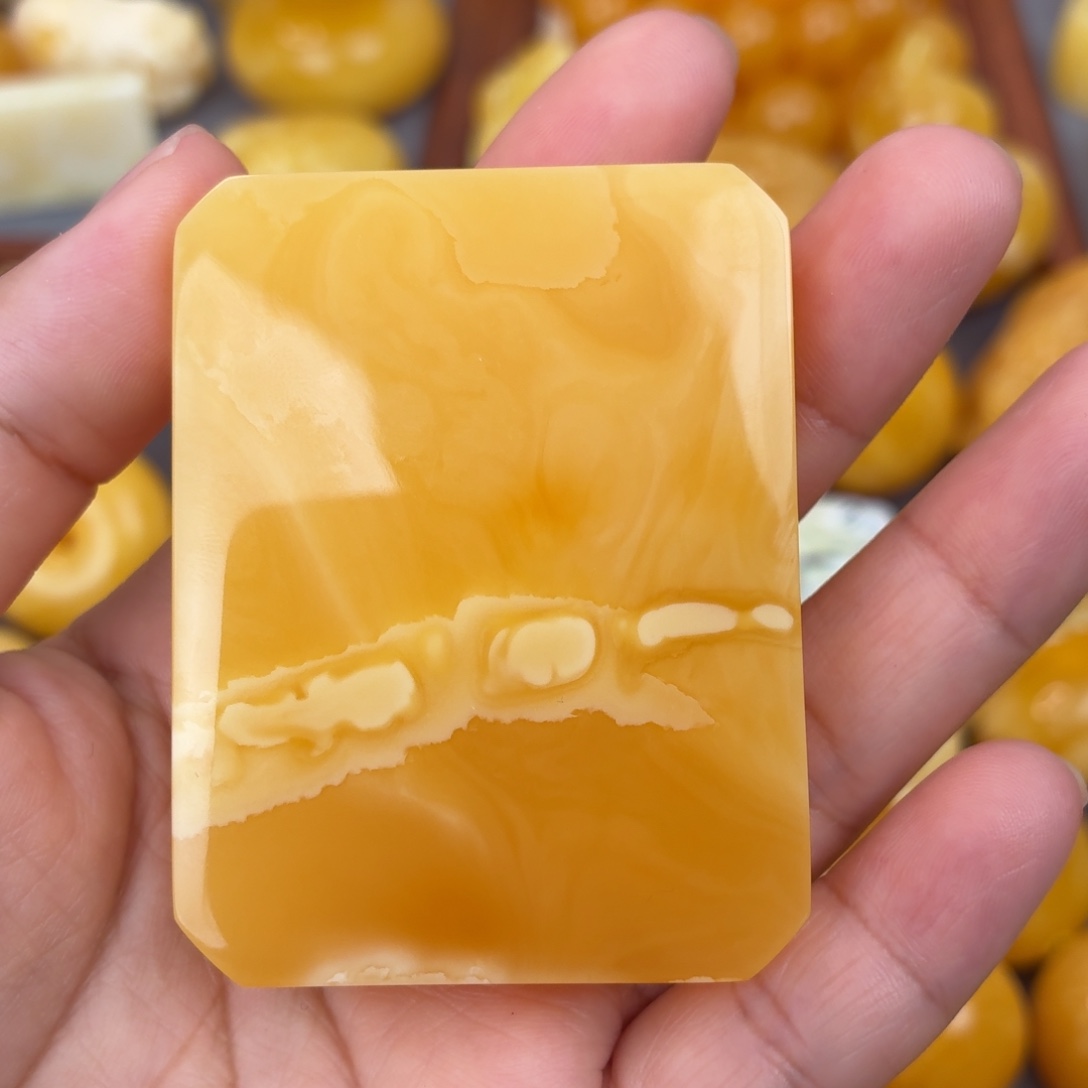 蜜蜡未镶嵌吊坠(不含链)奶橘无事牌