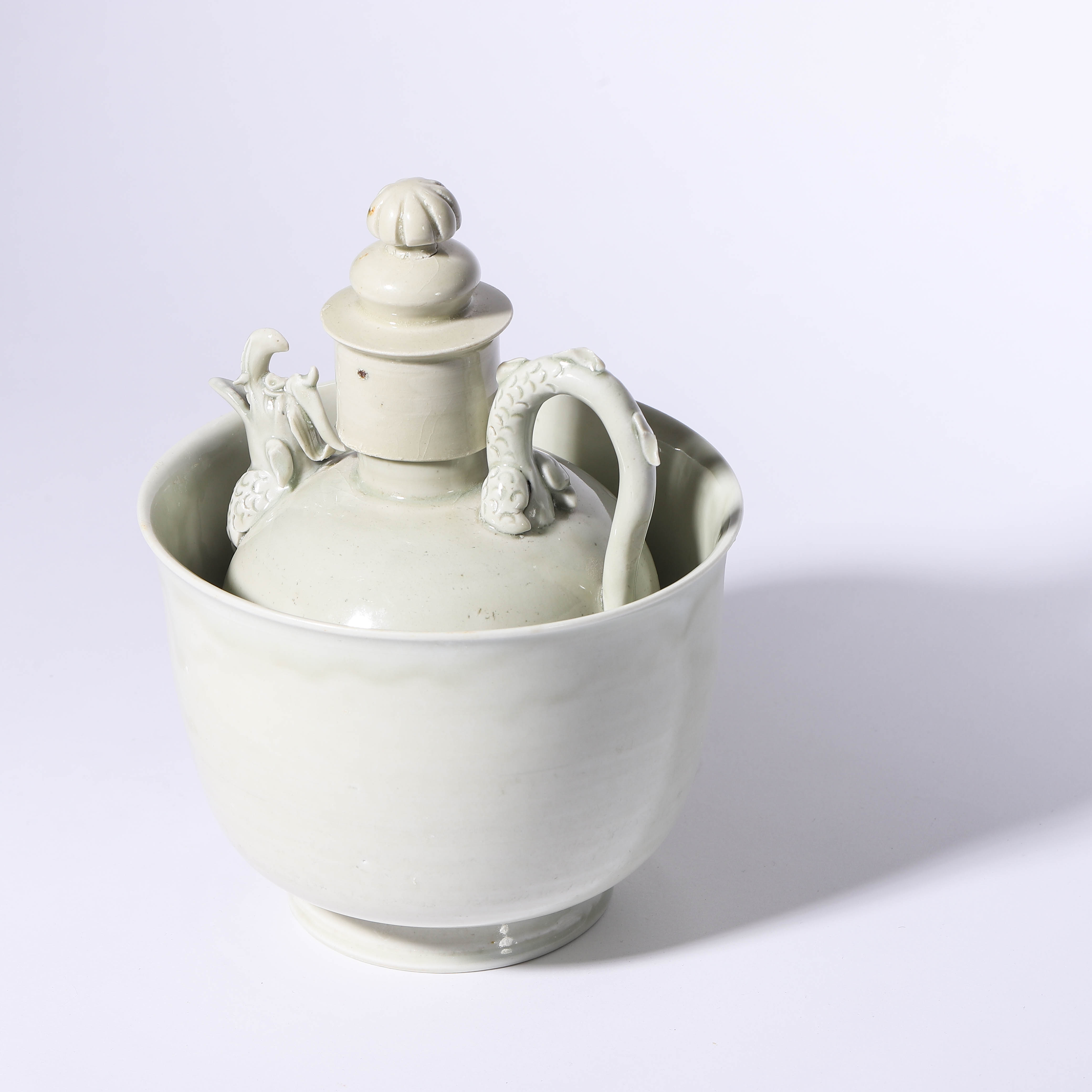 【拍卖预展】Lot22 明代 青白釉龙首套壶