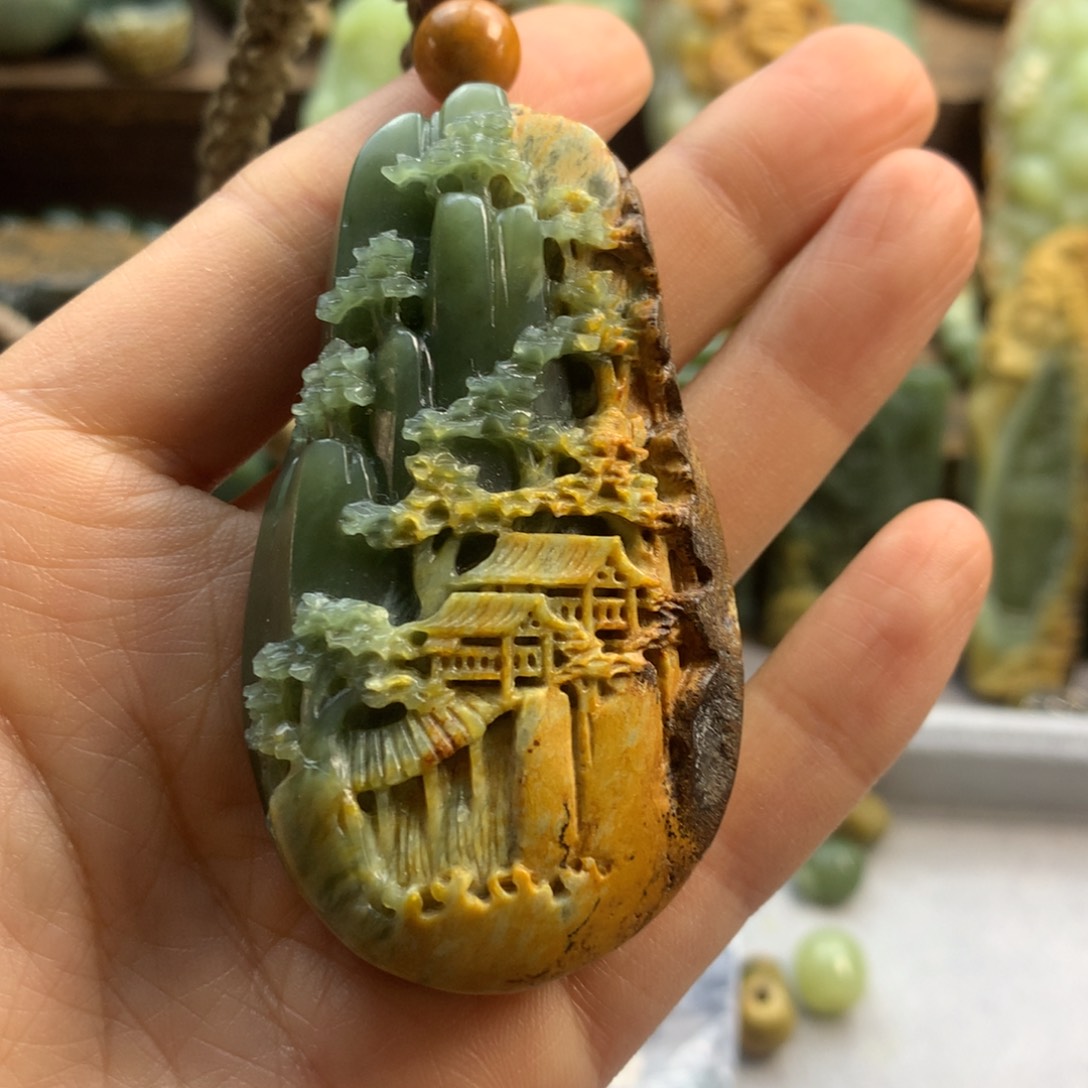 未镶嵌岫岩河磨玉（透闪石质玉）珠宝奇石阿*