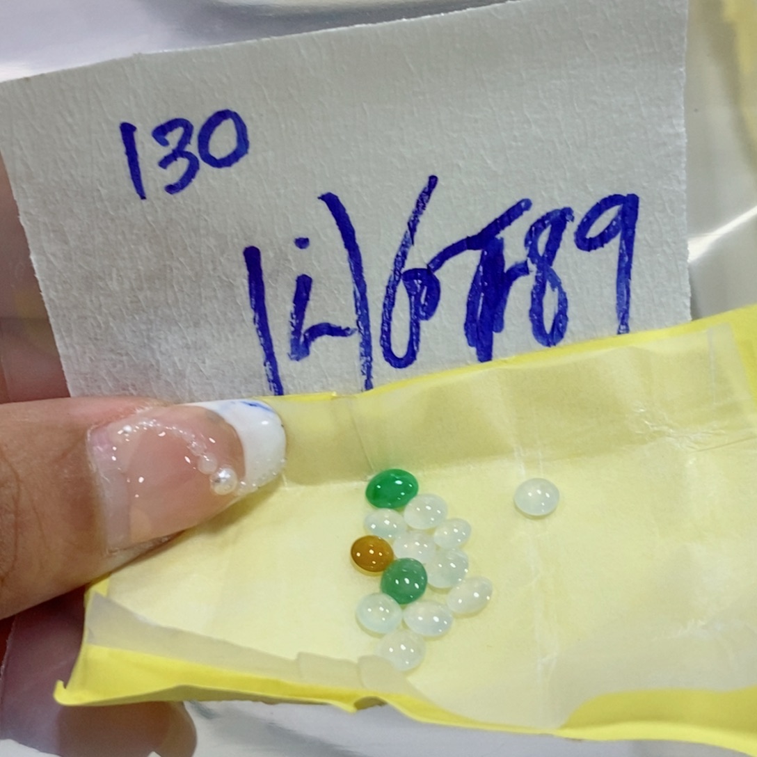 定制翡翠未镶嵌不