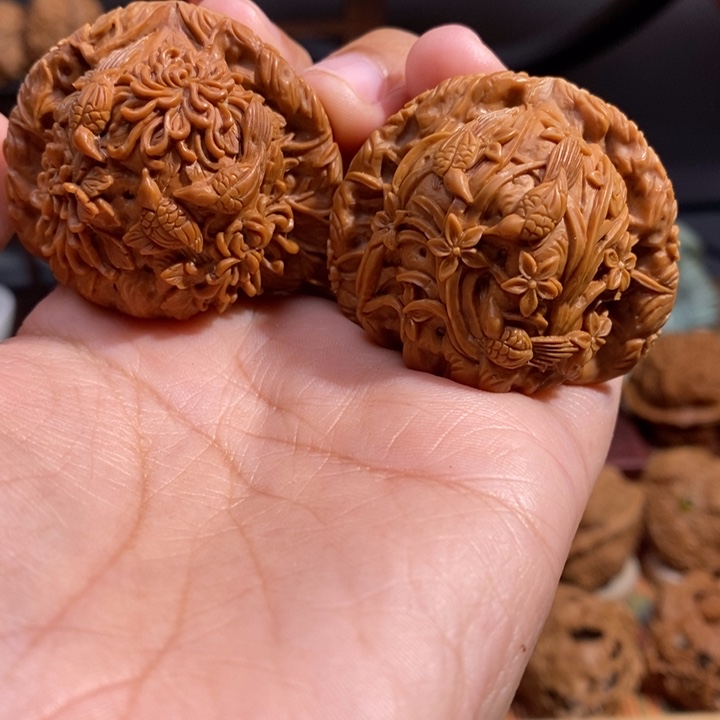 【闪购商品】核桃手串/手链雪**野梅兰竹菊