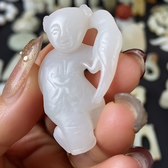 和田玉未镶嵌挂件