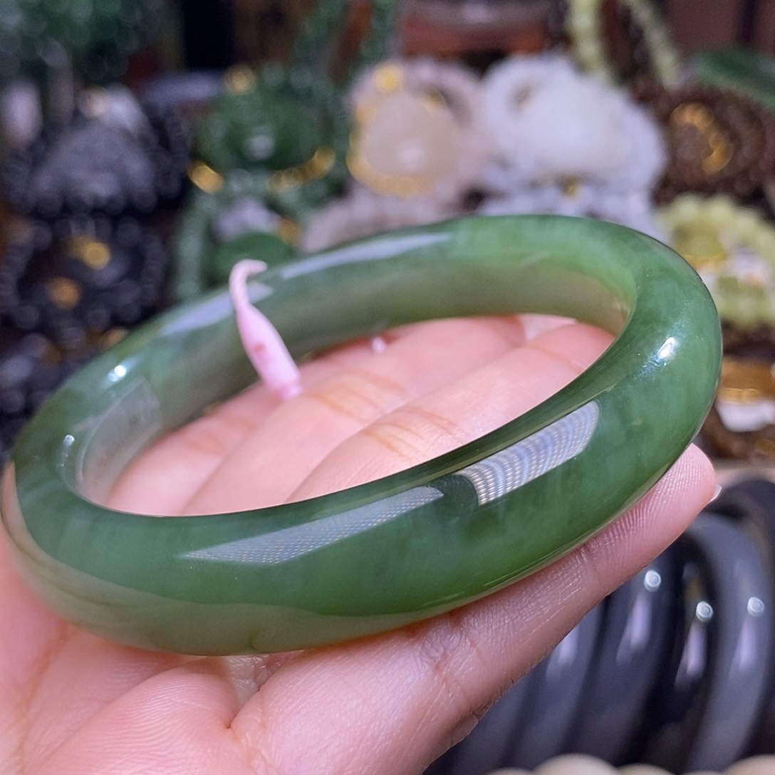 和田玉未镶嵌颈饰56.5老矿料碧玉冰绿猫眼手镯