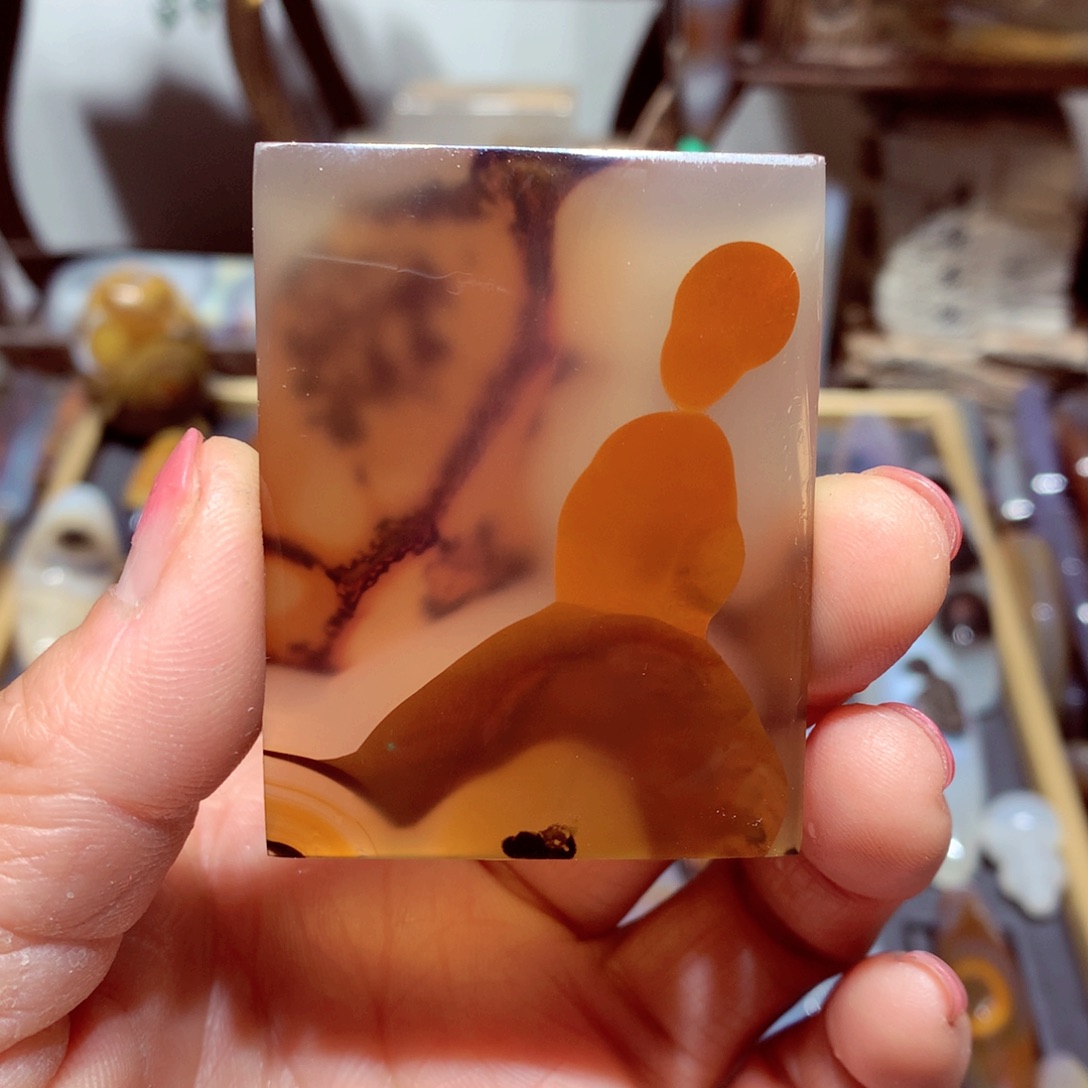 玛瑙/玉髓颈饰未镶嵌