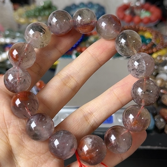 水晶手链未镶嵌矿坑