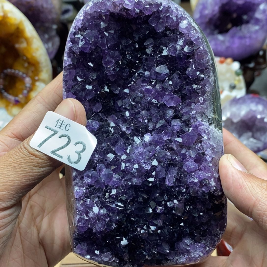 未镶嵌大型摆件（非配饰）水晶