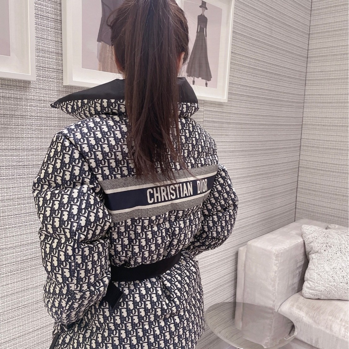 未使用 DIOR/迪奥 D蓝色老花满印滑雪羽绒服/38码/全新带吊/35901