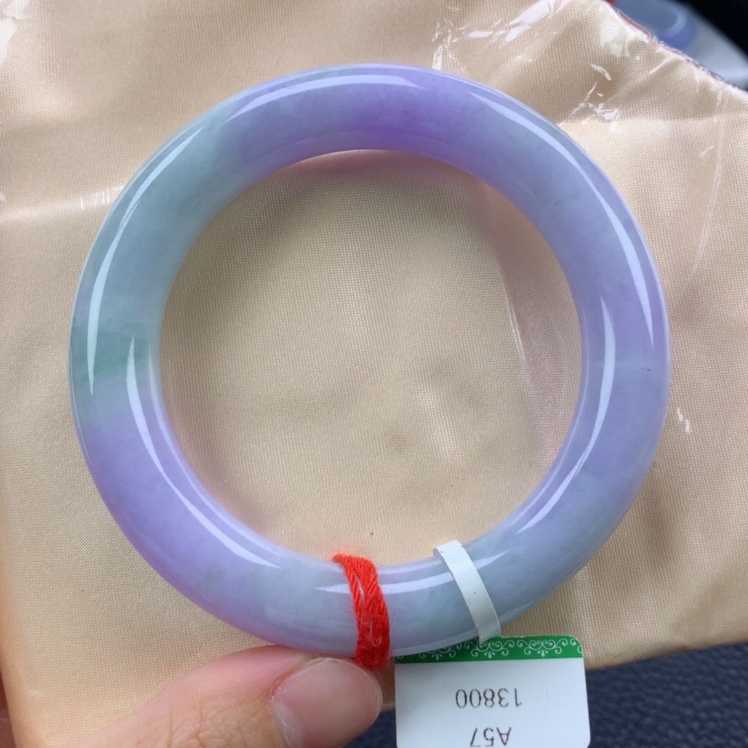 翡翠手镯未镶嵌57.9圆