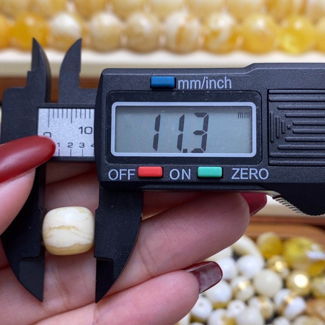 琥珀珠宝奇石未镶嵌半***醒