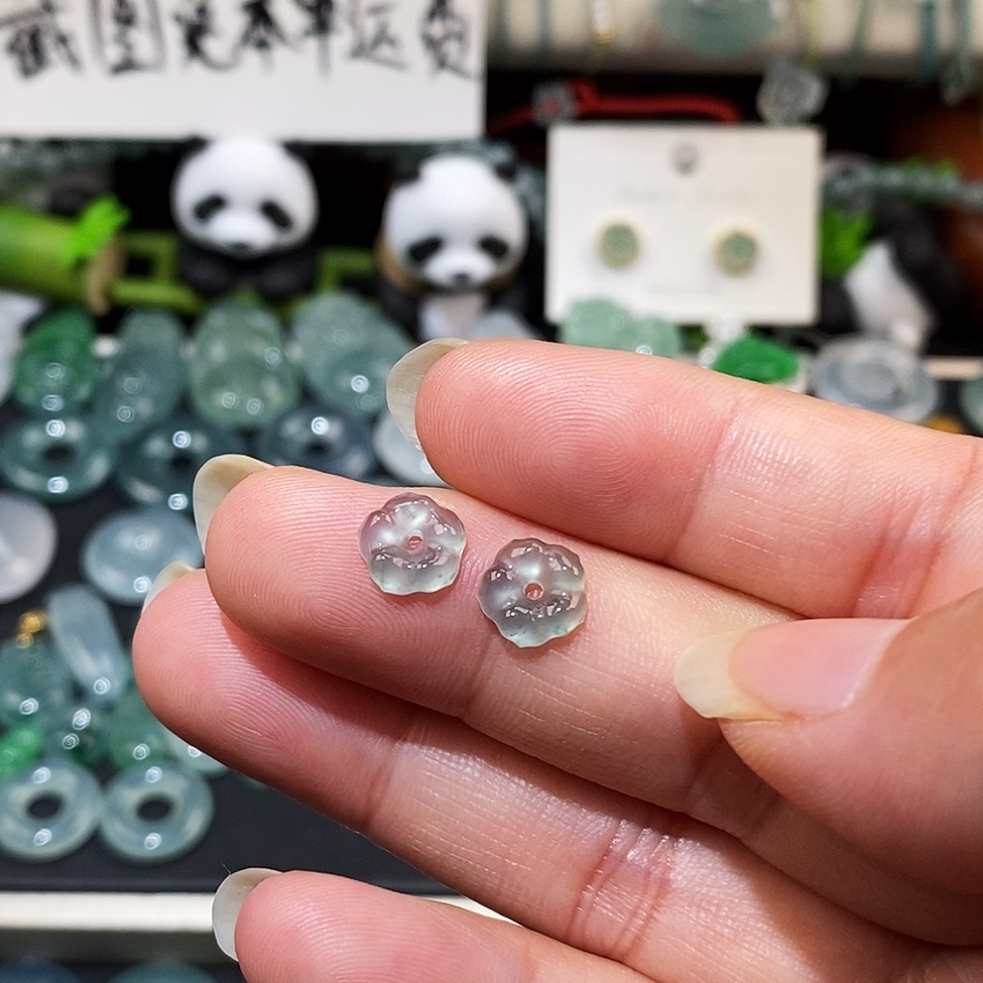 翡翠未镶嵌颈饰冰种小花一对福利