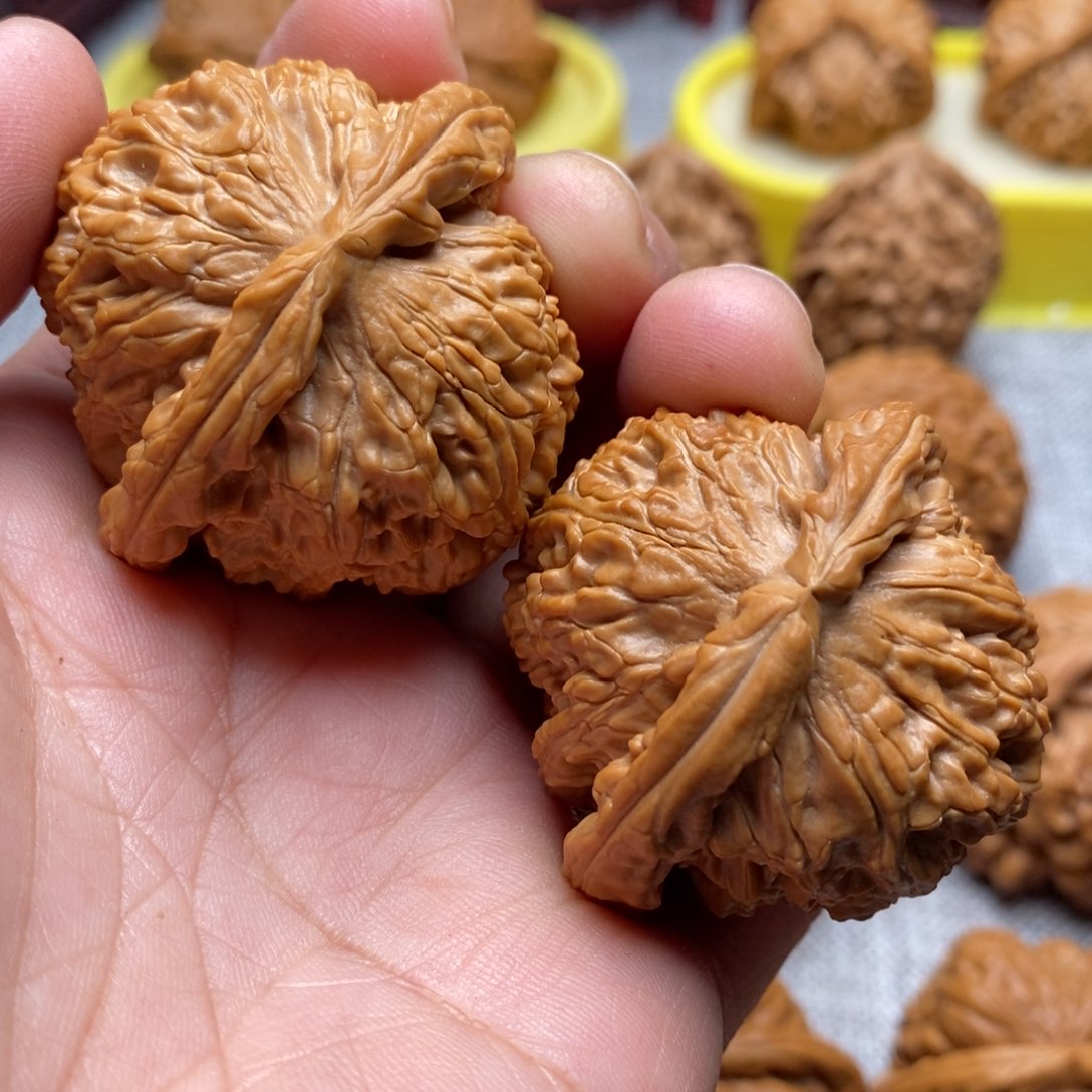 文玩核桃把件44全品白狮子精品