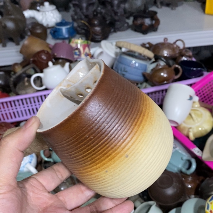 陶瓷艺术品及陶瓷壶