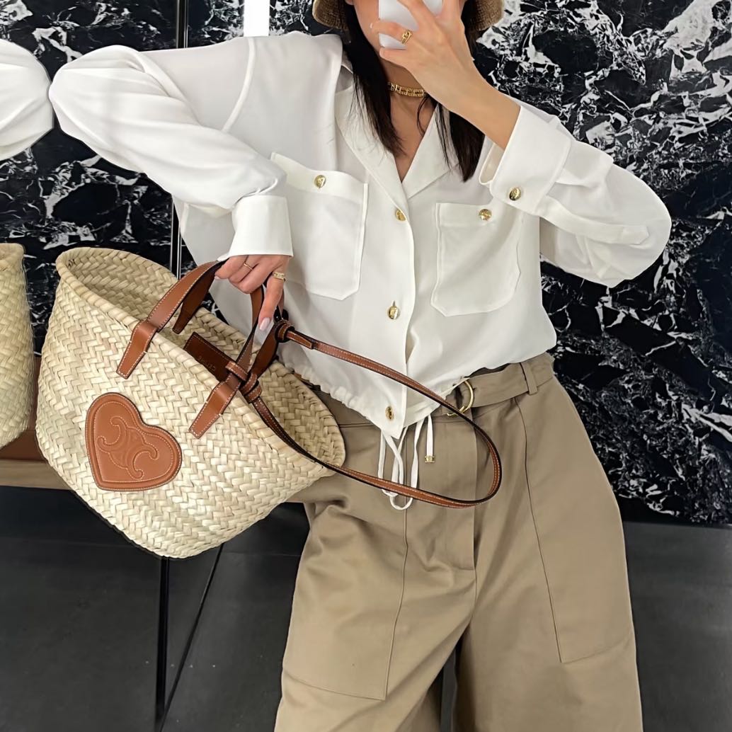 99新/Celine/瑟琳/上衣/38码/Bk423
