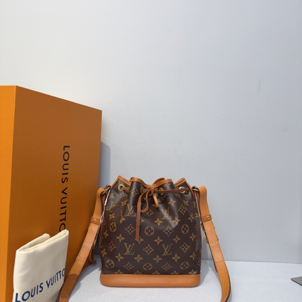 95新/路易威登/Louis Vuitton/市场价14800/单肩包/250712HL0027