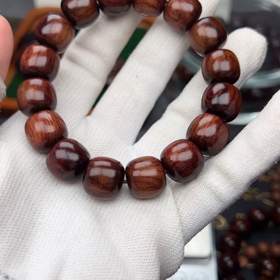 木1314海南红降黄油土埋料微瑕