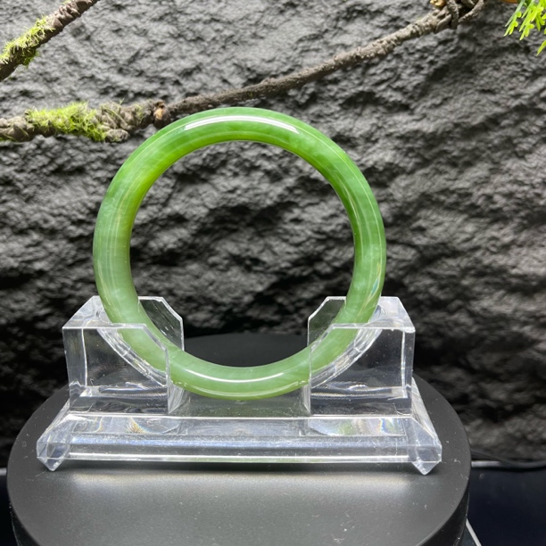 和田玉手镯56-57圈口