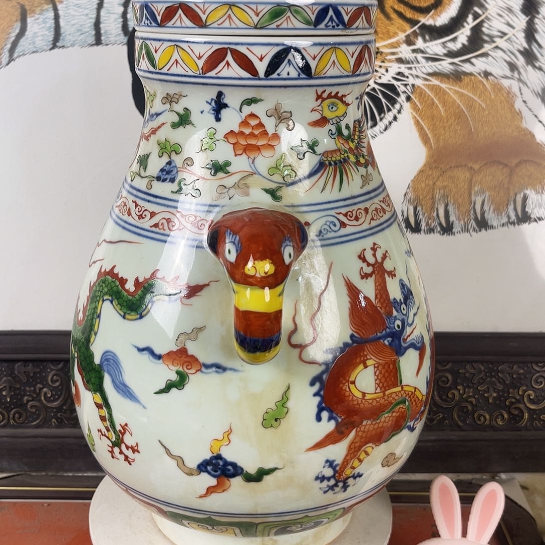 摆件惜*，一对五彩龙凤呈祥