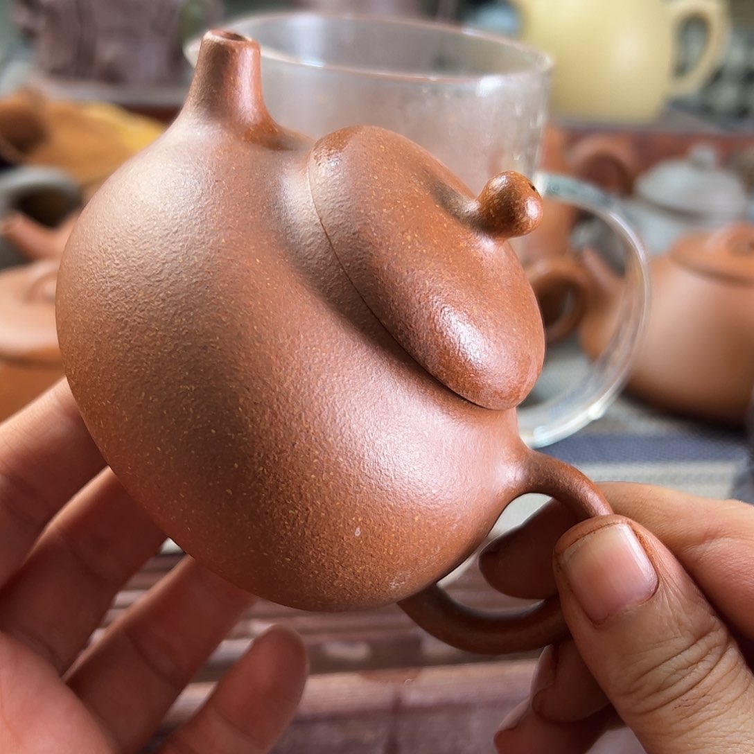 紫砂茶壶球****圆红降坡马氏西施