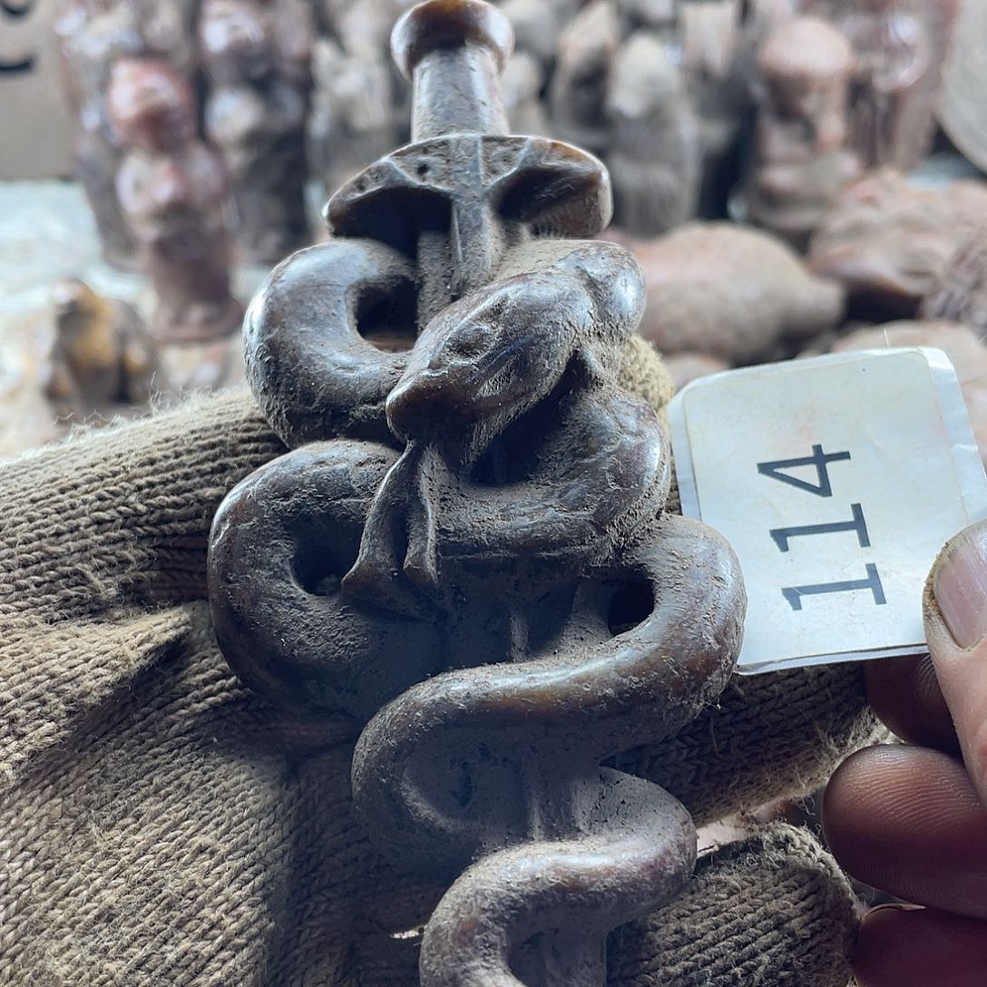 和田玉（糖玉）未镶嵌挂件