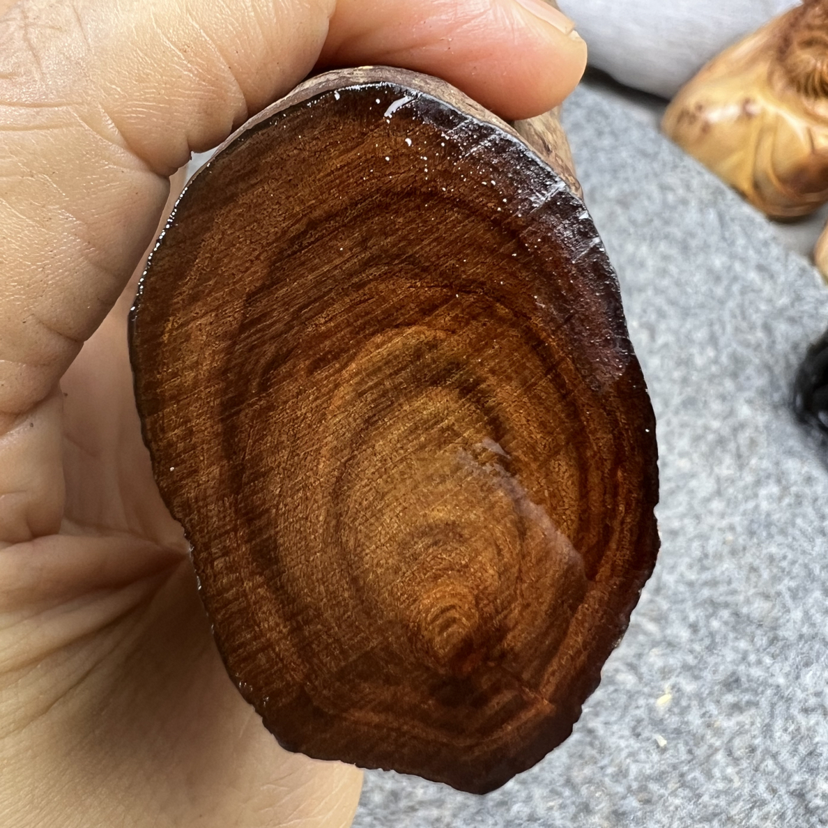 花梨木原皮手把件