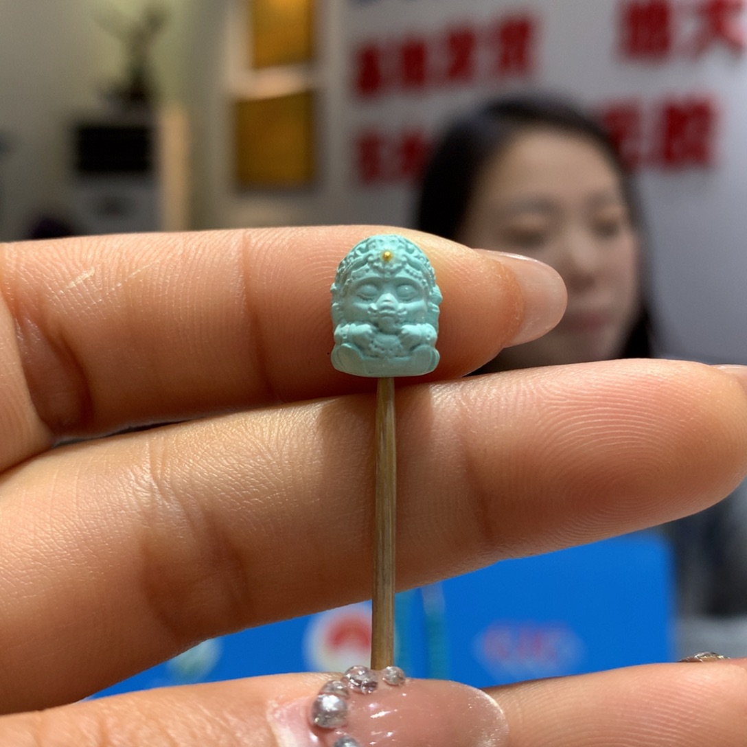 绿松石配饰未镶嵌