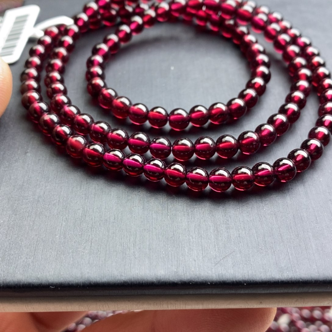 手链未镶嵌石榴石4.8mm精品酒红色